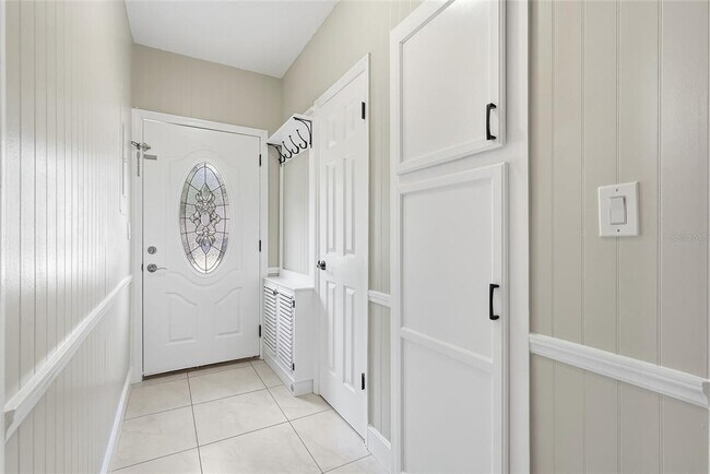 Building Photo - 11729 Wesson Cir E