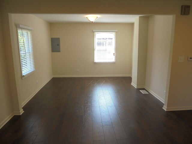 Building Photo - 14901 Kostner Ave