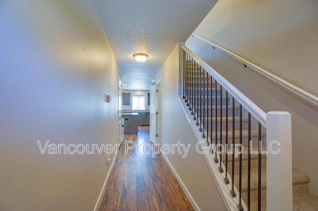 Foto del edificio - 6121 NE 105th Ave