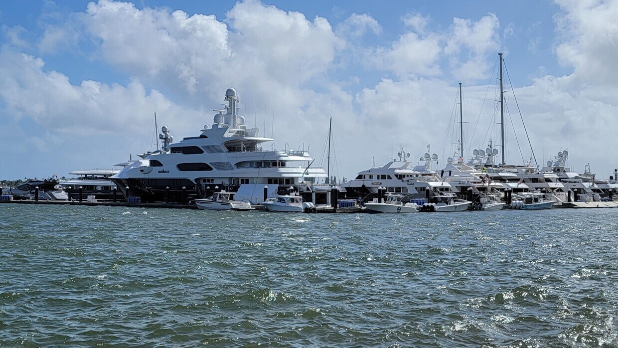 4500 N Flagler Dr Unit B12, West Palm Beach, FL 33407 Condo for Rent