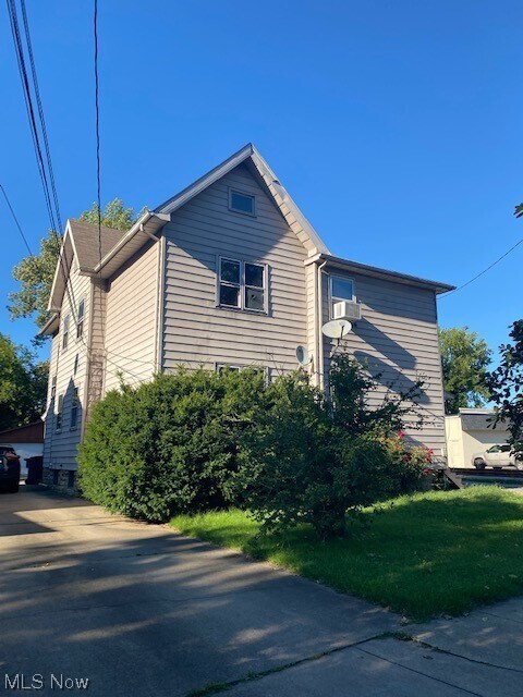 Primary Photo - 136 State Rd NW