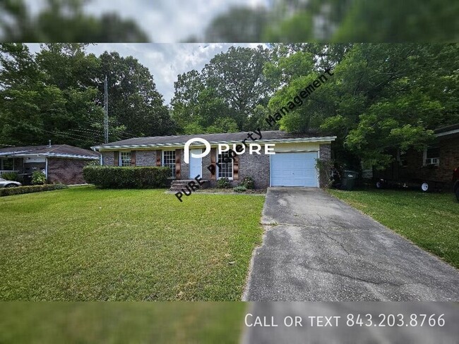 Building Photo - 364 Holly Ave