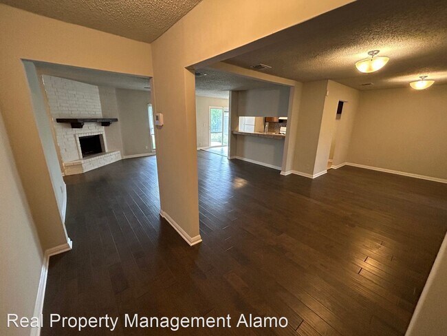 Building Photo - 3 br, 2 bath House - 7558 Monte Cristo