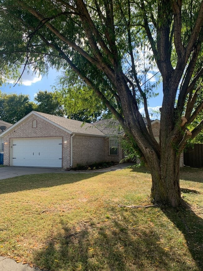 Building Photo - Cute 3BR/2BA in Bentonville