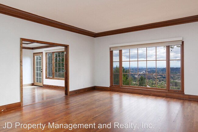 Building Photo - 3 br, 2 bath House - 9500 Ridgecrest Dr