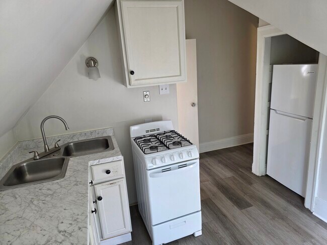 Foto del edificio - 11 N Linwood Ave