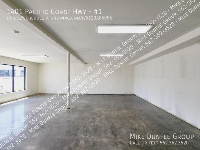 Building Photo - Commercial Storefront (Shell) Space Availa...