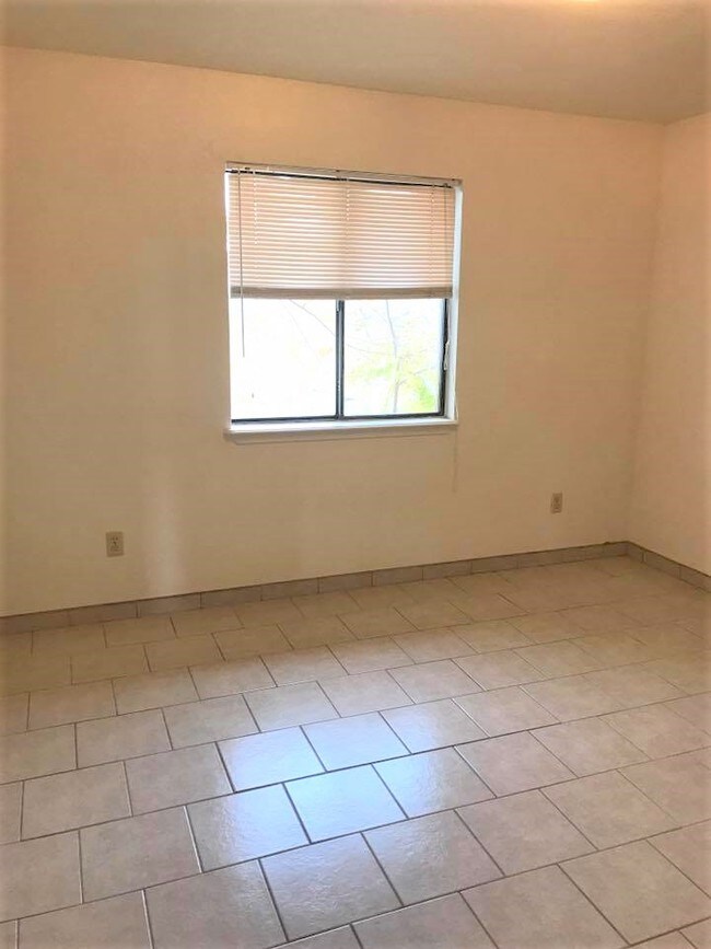 2609 Dona Ana Rd Unit Miltons 22, Las Cruces, NM 88007 2609 Dona Ana