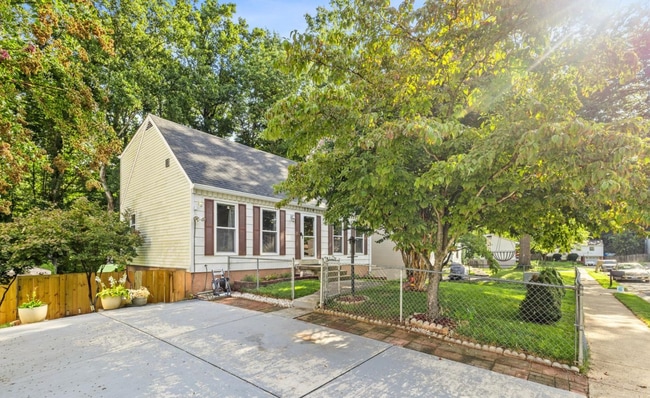 Building Photo - 5314 Satterfield Dr