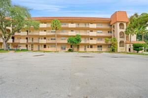 Primary Photo - 6200 S Falls Cir Dr