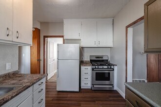 Building Photo - 1233 16th St S