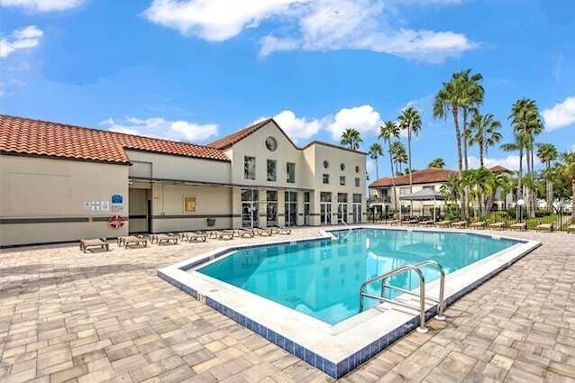 Foto del edificio - 3421 Winkler Ave