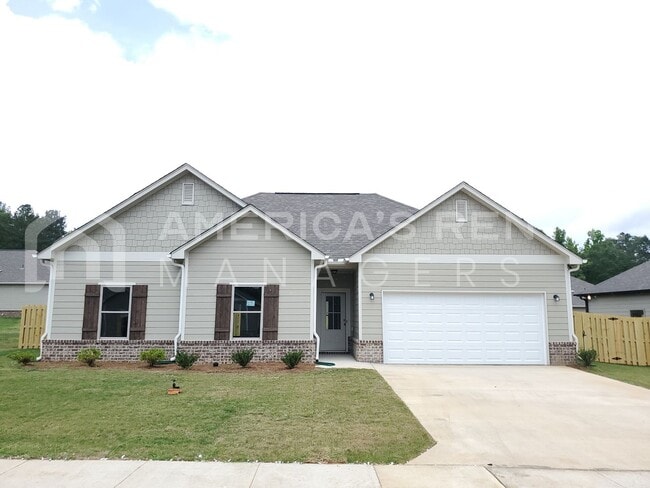 Building Photo - Home for Rent in Clanton, AL!  Available N...