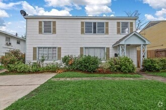 Building Photo - 3444 Blodgett St