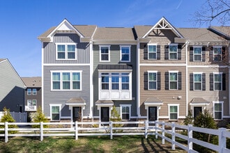 Building Photo - 24 Sidney Ln