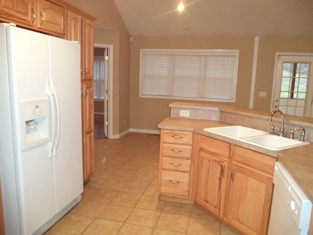 Building Photo - 3710 Eagle Vista