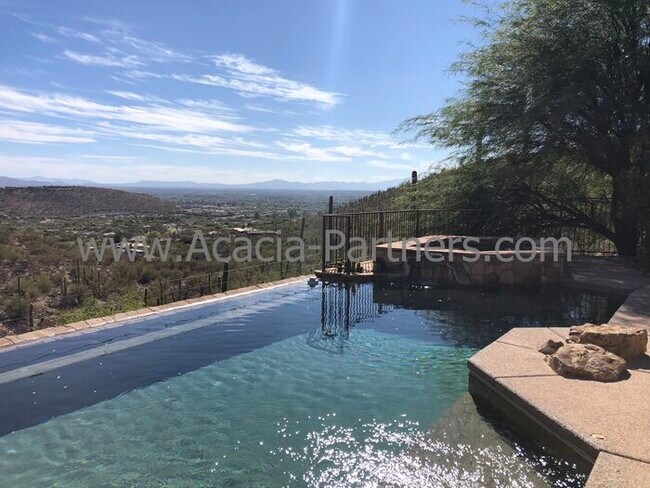 Building Photo - Four Bedroom Home in Catalina Foothills