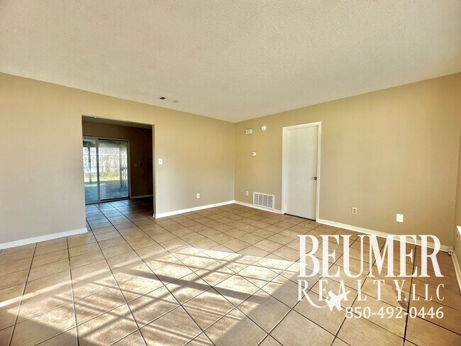 Foto del edificio - 3br 2bath 1230 Sqft Home for Rent