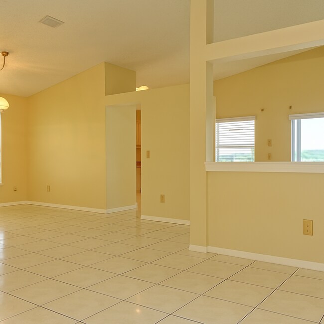 Foto del edificio - Single Family Home in Hunters Creek