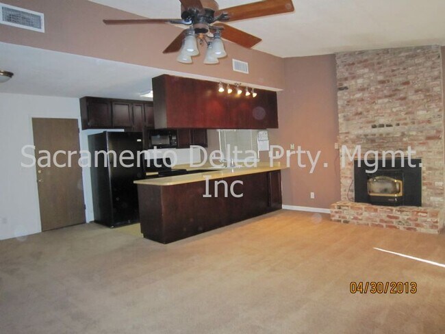 Foto del edificio - 7724 Woodchuck Way