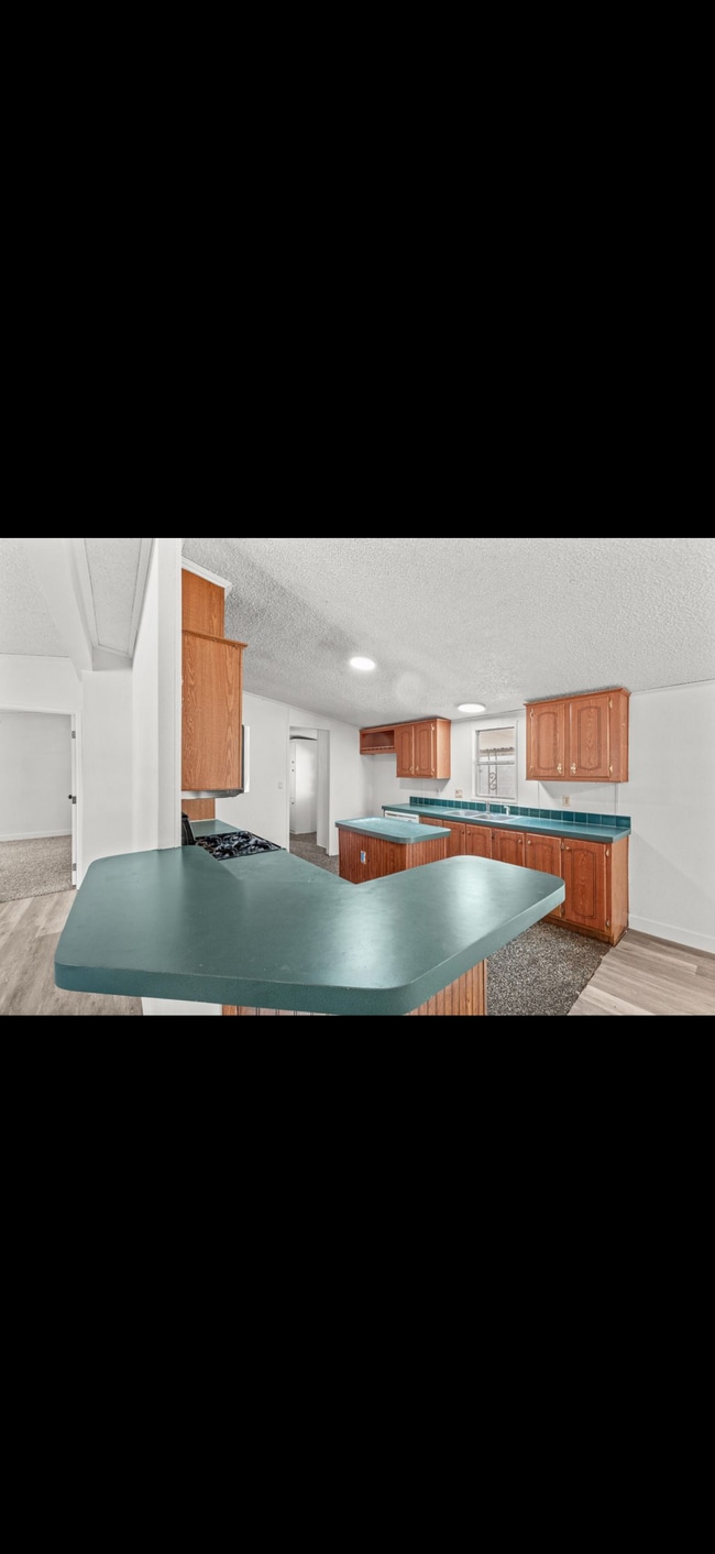 Building Photo - 29707 Rd 182