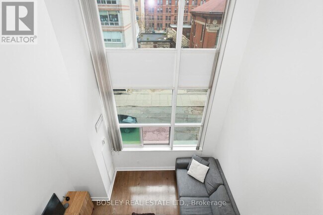 Building Photo - 77 Lombard St