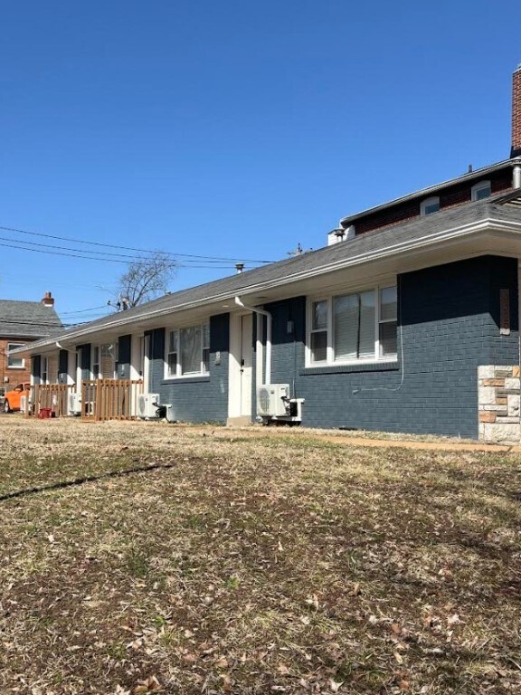 Foto del edificio - 3329 Lawn Ave