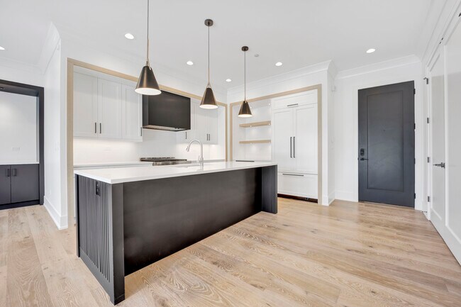 Foto del edificio - 4918 N Lincoln Ave