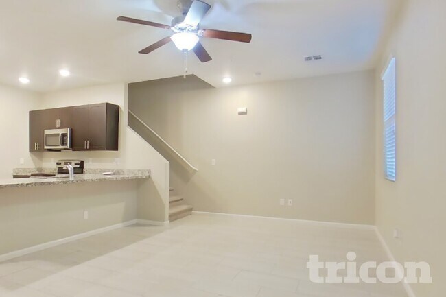 Foto del edificio - 12550 W Hummingbird Terrace