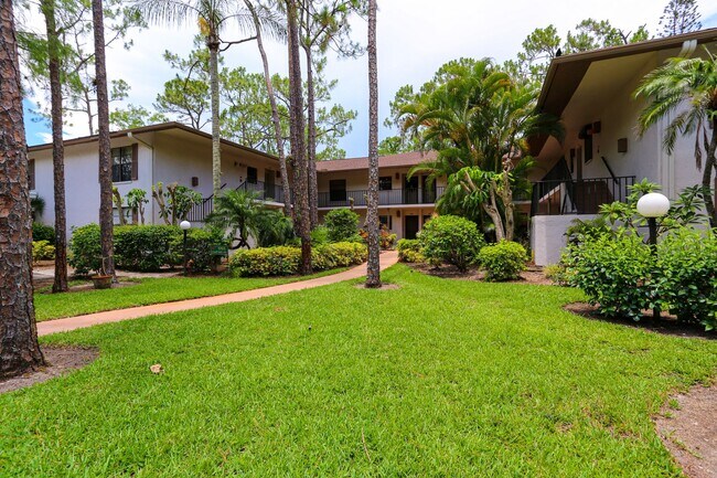Foto del edificio - ** AVAILABLE FOR OFF SEASONAL RENTAL ** **QUIET COMMUNITY**AVAIL APRIL 2024***