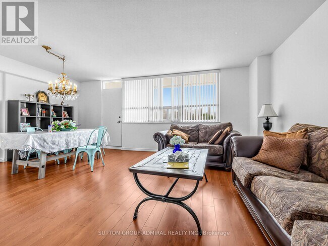 Building Photo - 130 Neptune Dr