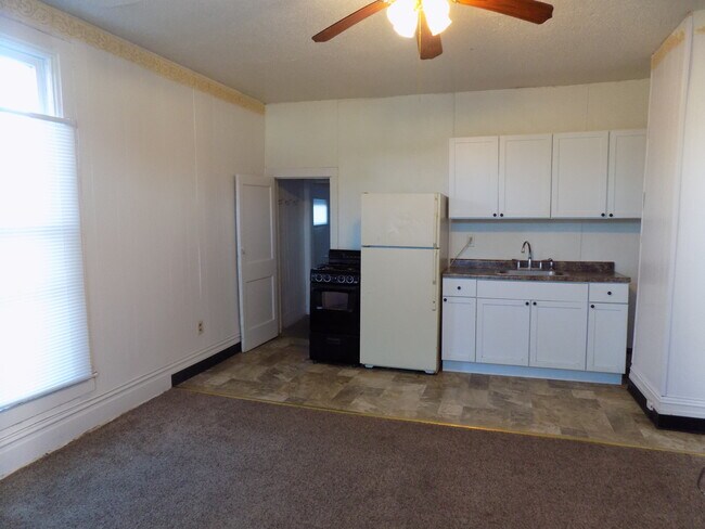 Foto del edificio - 606 11th St SE