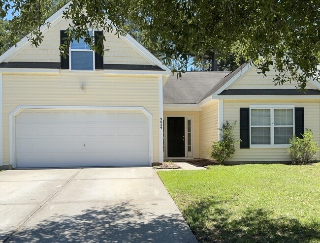 Building Photo - 9029 Robins Nest Way