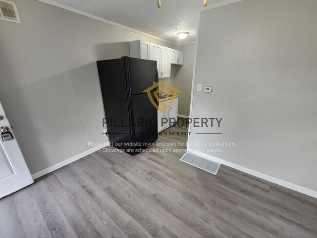 Foto del edificio - Updated 1 Bedroom, 1 Full Bath Unit in Mul...