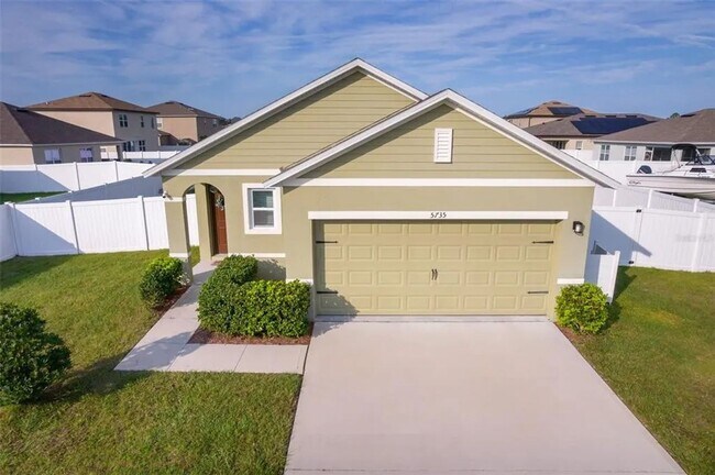 Foto del edificio - Clean & Newer Single Family Smart Home - N...