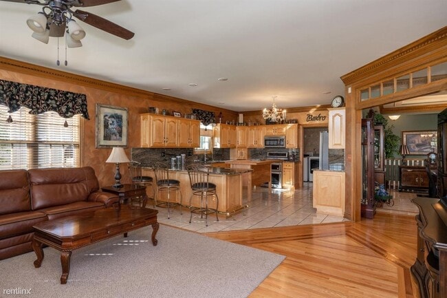 Building Photo - 3 br, 3.5 bath House - 5326 Cotton Run Rd