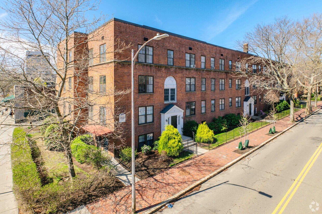 Foto principal - Clinton & Prospect Apartments