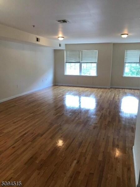 Building Photo - 204 Bergen St