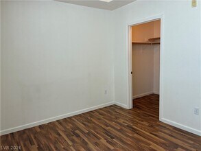 Building Photo - 43 E Agate Ave