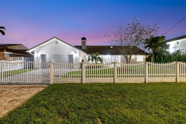 Foto del edificio - 1412 NE 53rd Ct