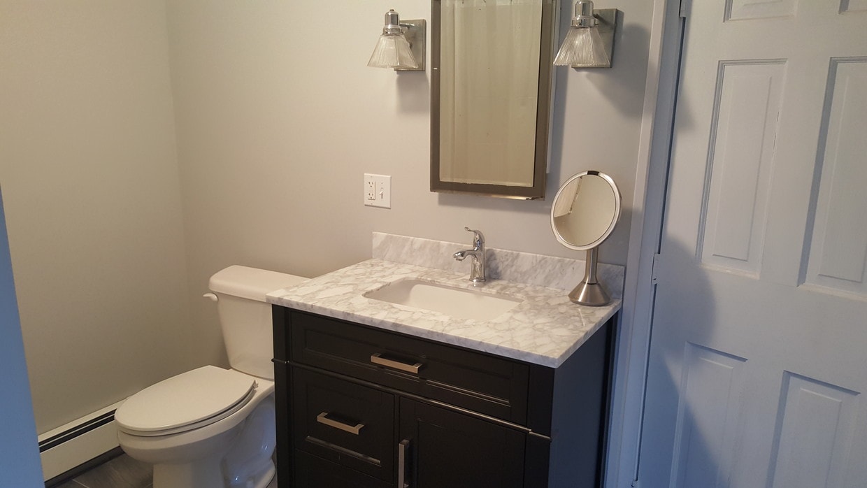 Bathroom - 106 Granite St