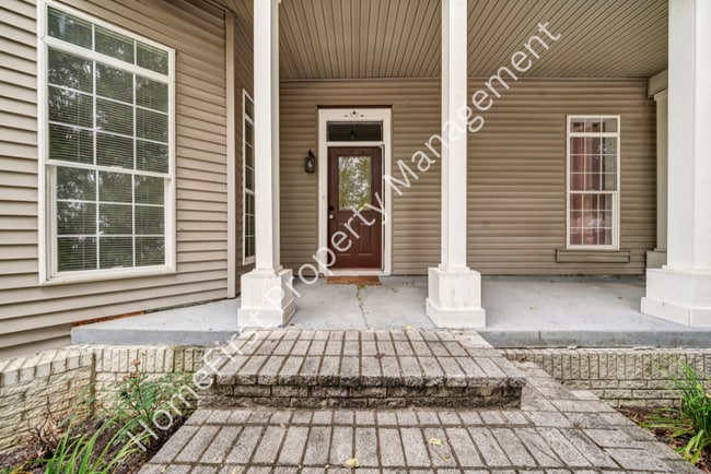 Building Photo - 319 N Winter St