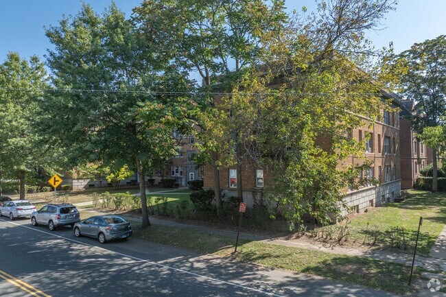 Foto del edificio - 850 Elm St