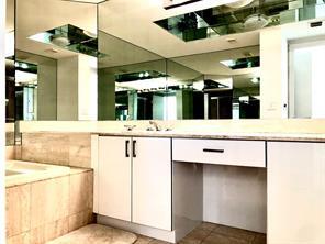 Foto del edificio - East Island Boulevard, Aventura, FL 33160 - 2 BR 2 BA condo