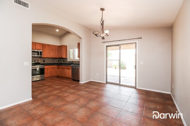 Foto del edificio - 6874 W Dovewood Way