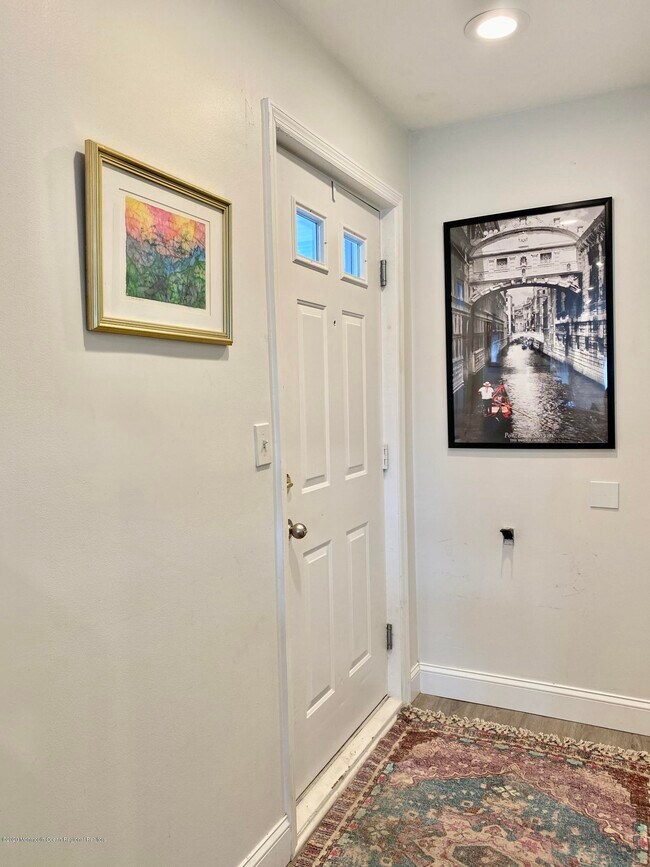 Foto del edificio - 316 Sixth Ave