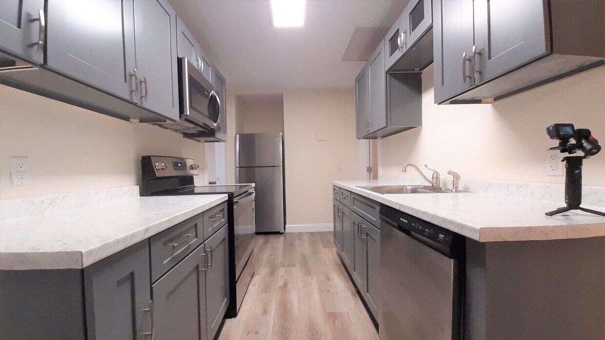 320 Hillview Pl, Ithaca, NY 14850 Apartments in Ithaca, NY