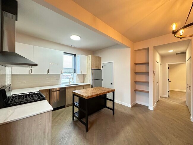 Foto del edificio - 841 N Mozart St