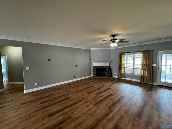 Foto del edificio - 2532 SW Oxmoor Blvd