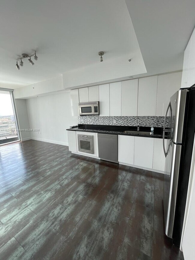 Foto del edificio - 92 SW 3rd St